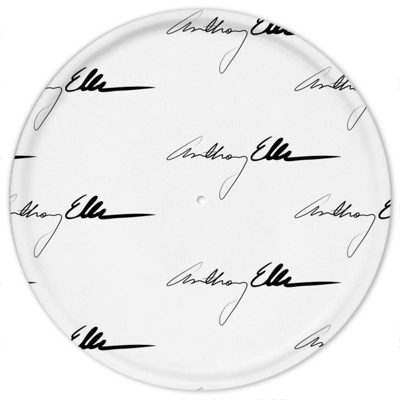 Cake stand, Signature